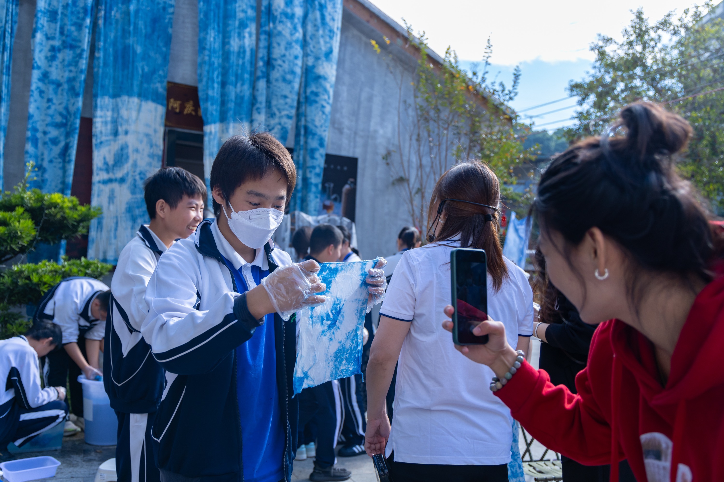 在400年古村，解锁“破次元”美学！福城实验学校学子赴上围艺术村开启美育新课堂