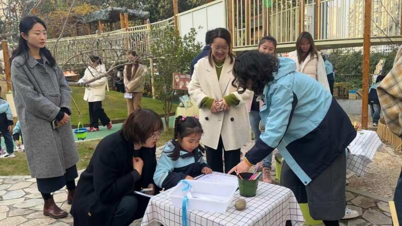 AI润童心&middot;阅读伴成长：AI+阅读以专家入园方式探索学前教育数字化转型