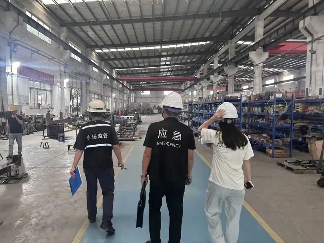 乐平镇开展工贸企业网格化巡查