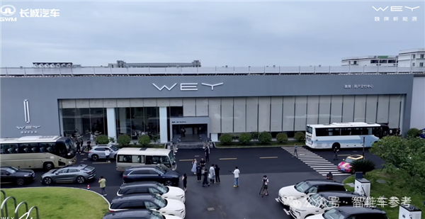 理想系CEO半年下课 魏建军重启本土派高管执掌魏牌！