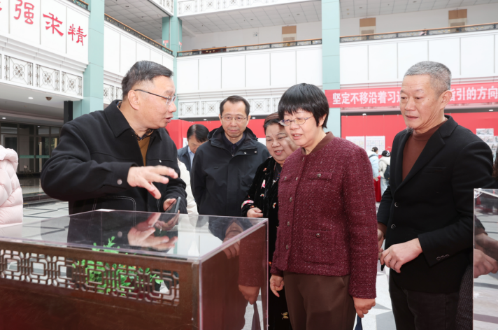 江西省首届“杏林杯”中医药文创产品设计大赛颁奖仪式暨作品展在江西中医药大学举行