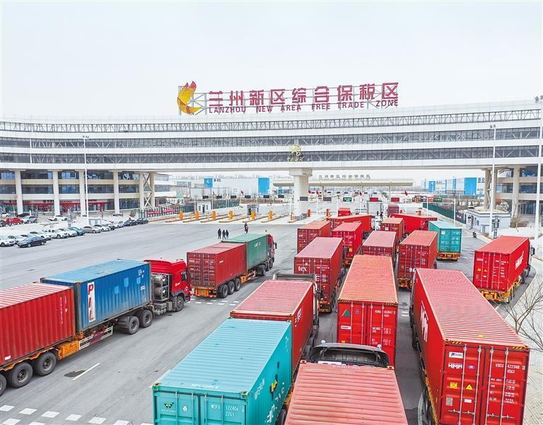 兰州新区综合保税区 新甘肃·甘肃日报记者 丁凯
