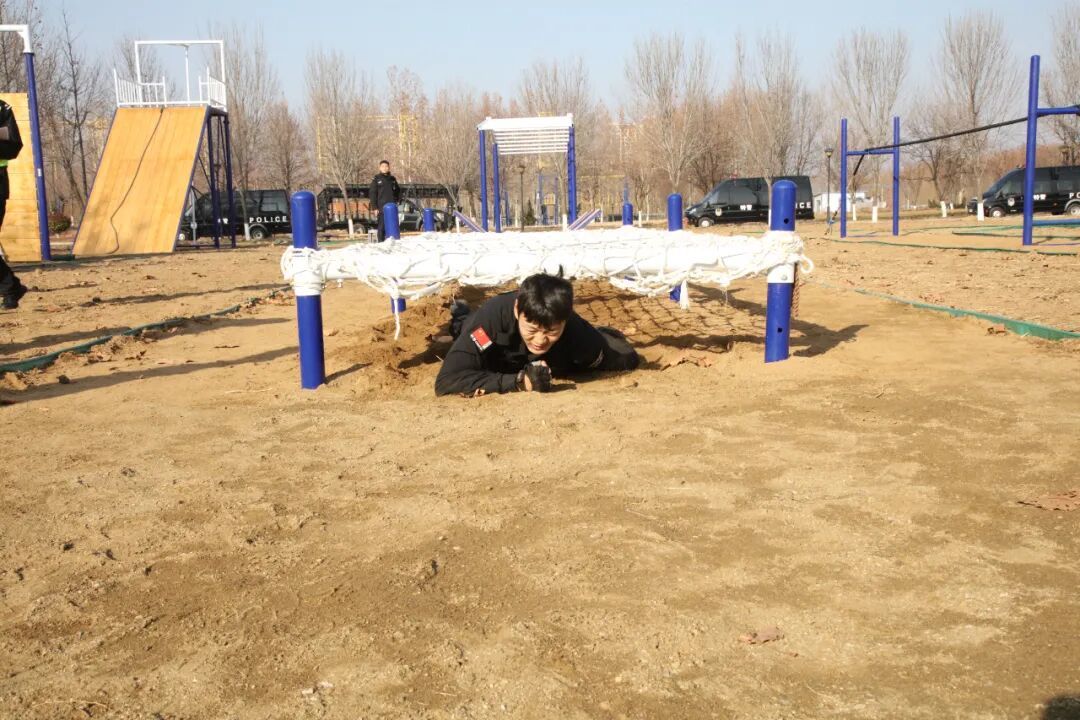 济宁开展全市公安特巡警“尖兵”对抗赛