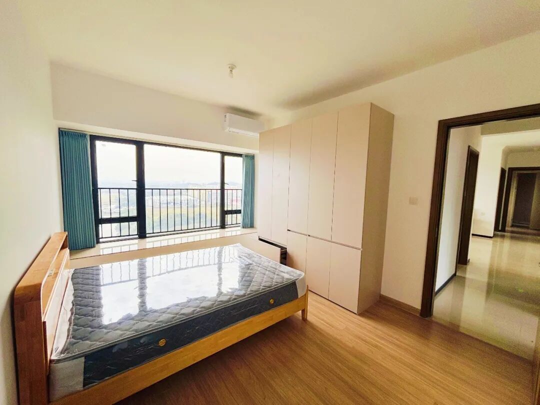 公寓内家具电器一应俱全，职工可实现“拎包入住”