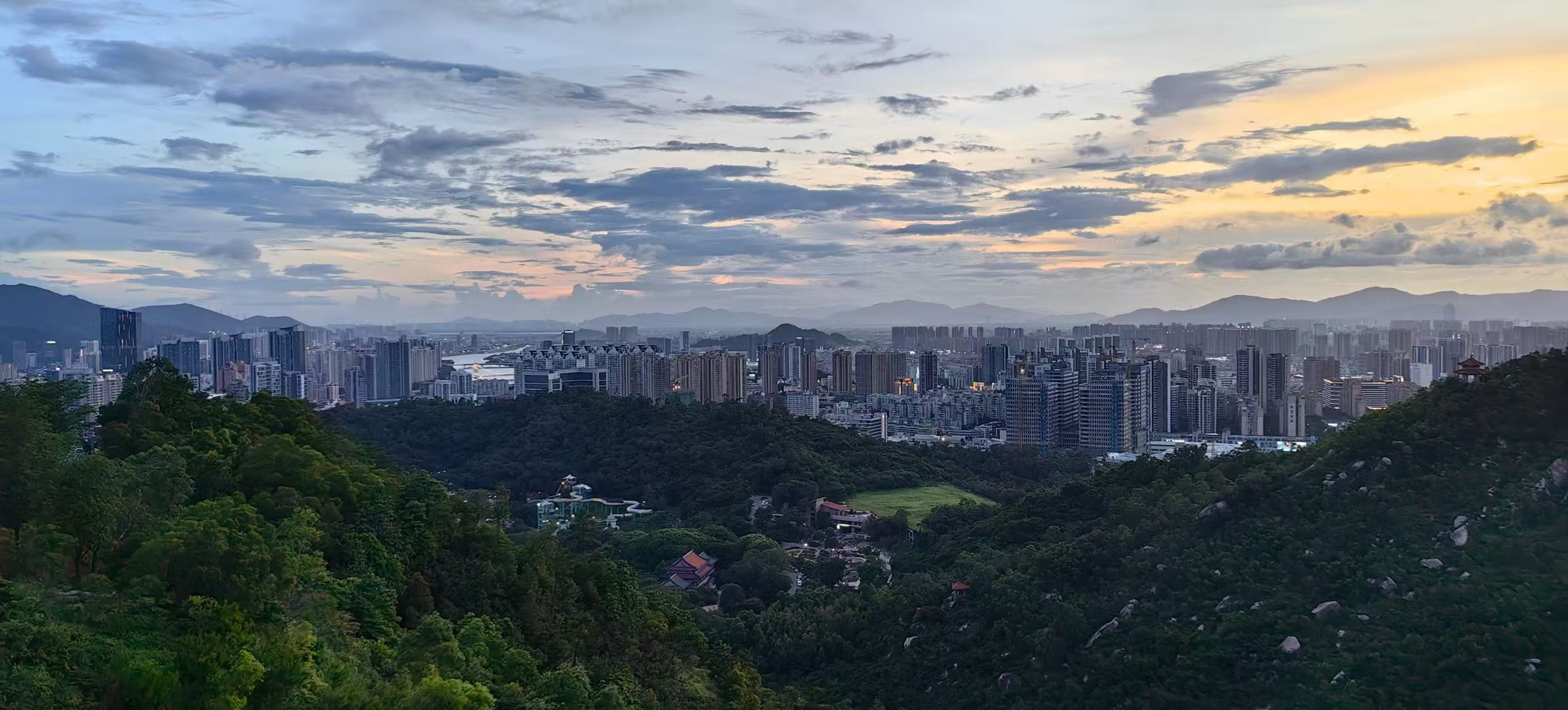 珠海香洲擘画“一体两翼三带”发展格局 构建“1+6+X”现代产业体系