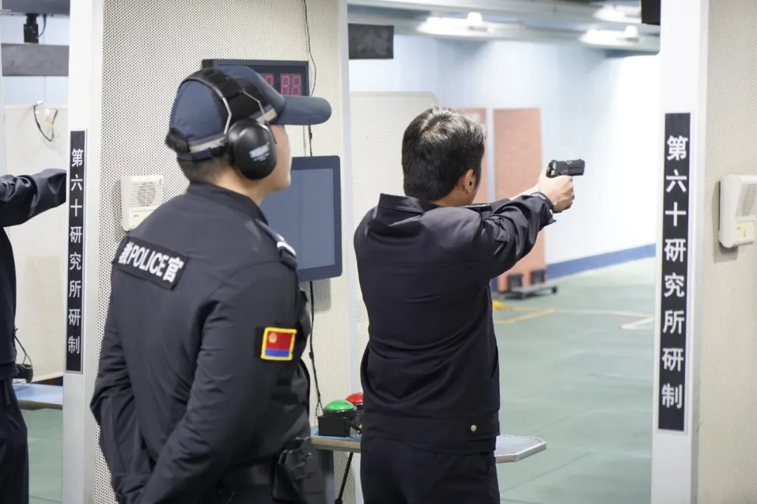 实弹射击训练与考核