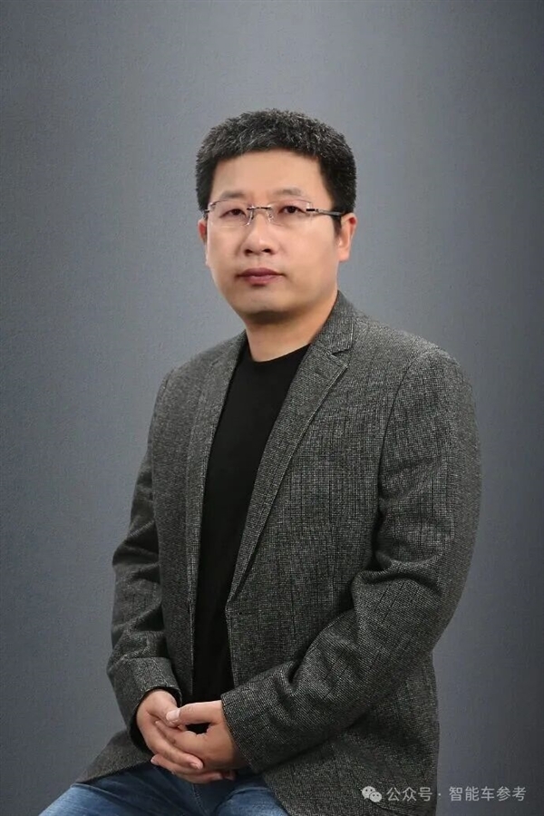 理想系CEO半年下课 魏建军重启本土派高管执掌魏牌！