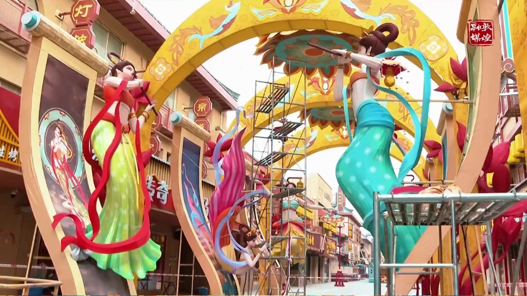 冬游敦煌新玩法！这场灯会承包你的跨年仪式感