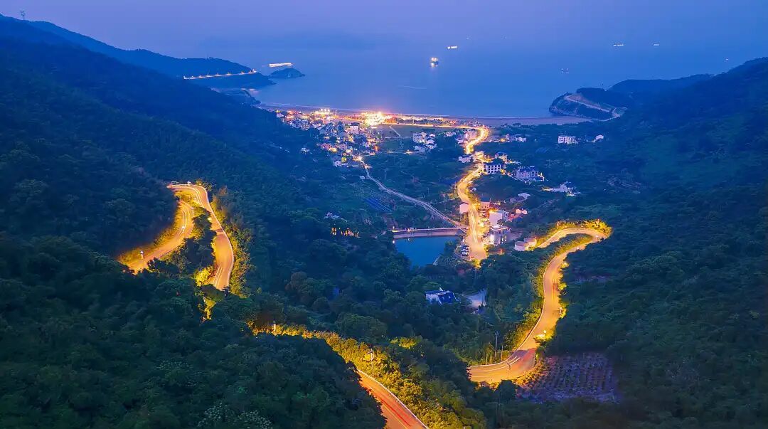 宁波新增一条海景公路！