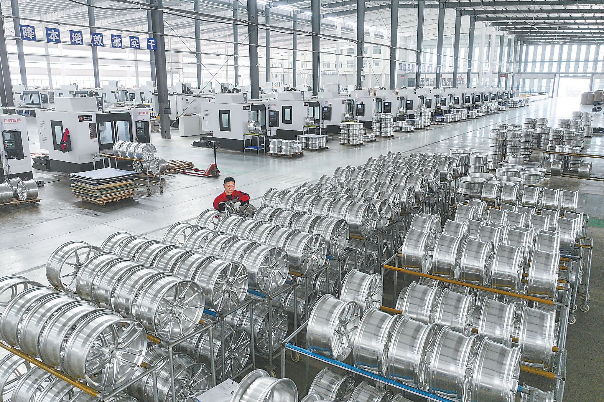 抚州南丰：生产线上的“年终冲刺”（图）