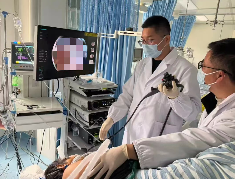 ICU里上演“生死时速” 镇海医疗帮扶团队多学科联动抢回患者生命