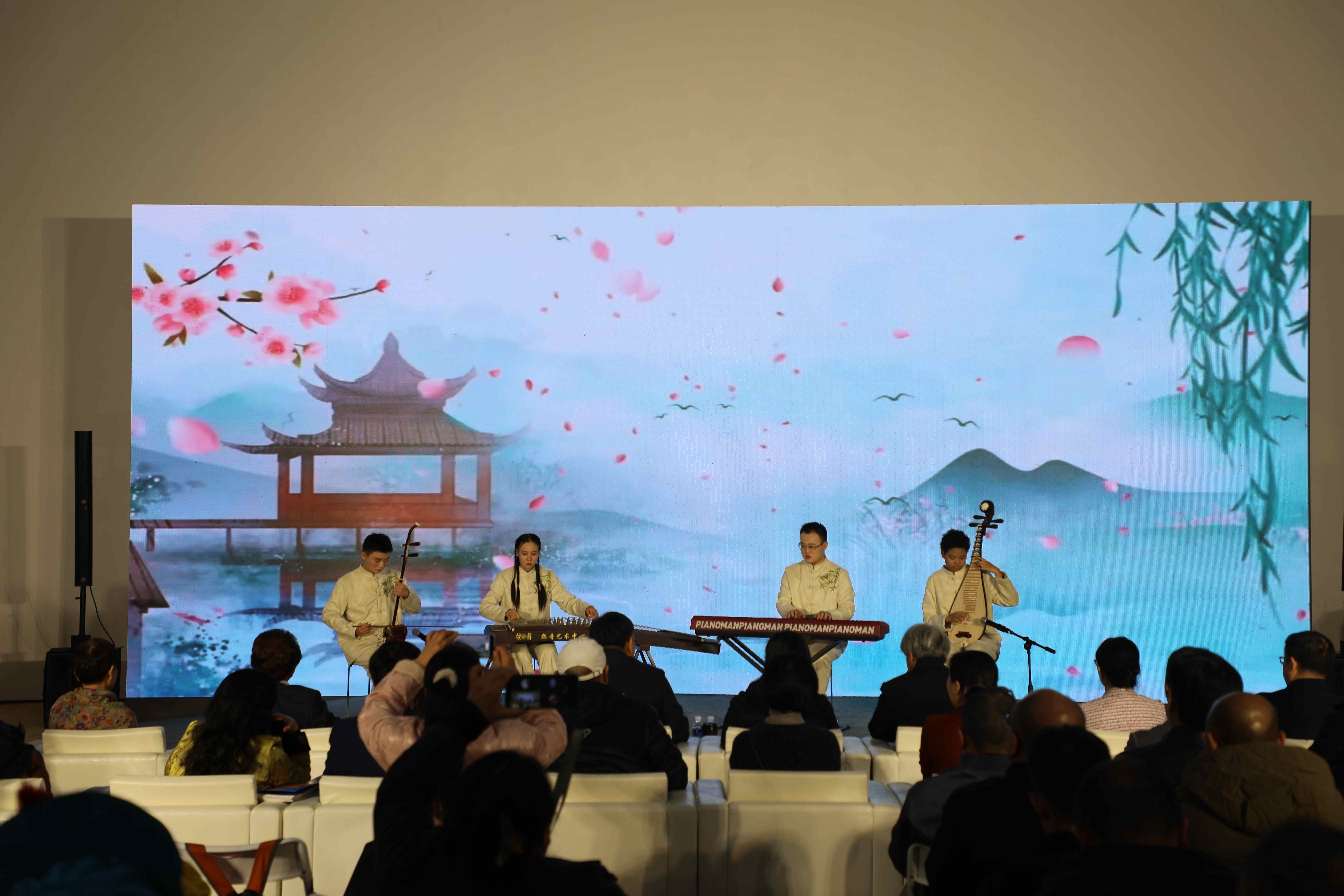 “满天星斗——永玉国际残障青少年儿童艺术双年展”在芒果美术馆开幕