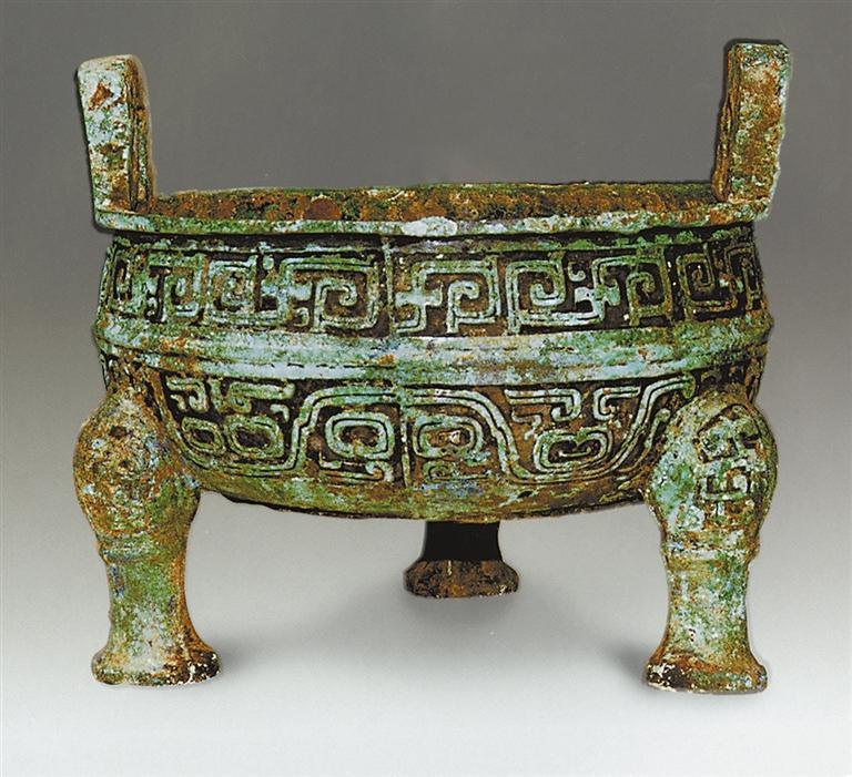 窃曲波带纹列鼎之一