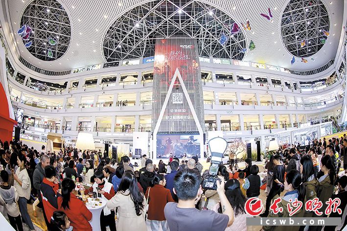 砂之船（长沙）奥莱的跨年活动已登场。 均为受访者供图