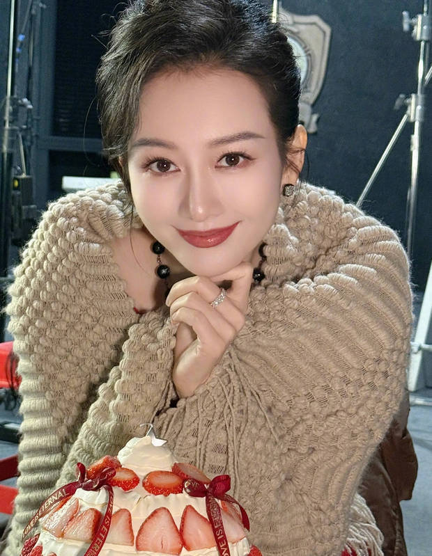 王鸥心情大好。