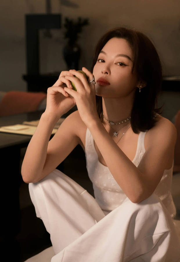 辛芷蕾穿搭清凉舒适。