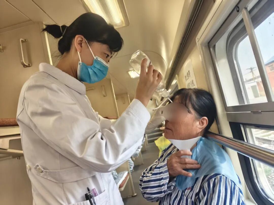 医疗团队的工作日常