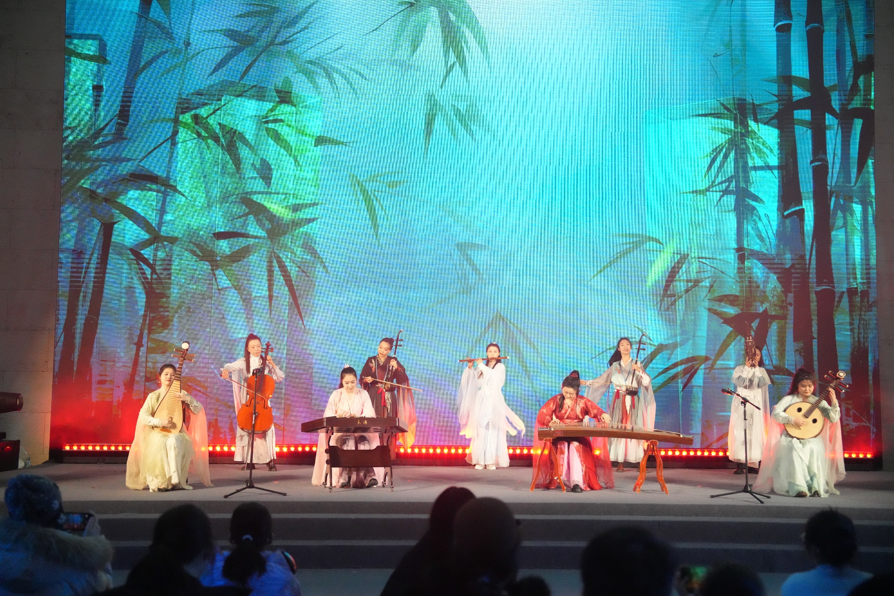 当“齐白石在山东”遇见《大染坊》 山东美术馆艺术跨年夜点亮泉城新年