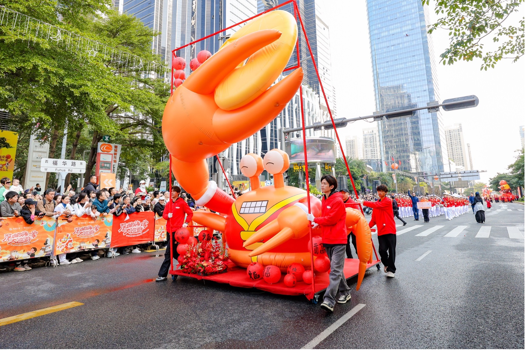 深圳节日大道上的“福田答卷”!2026深圳首场城市盛典四海一家大巡游活动精彩绽放