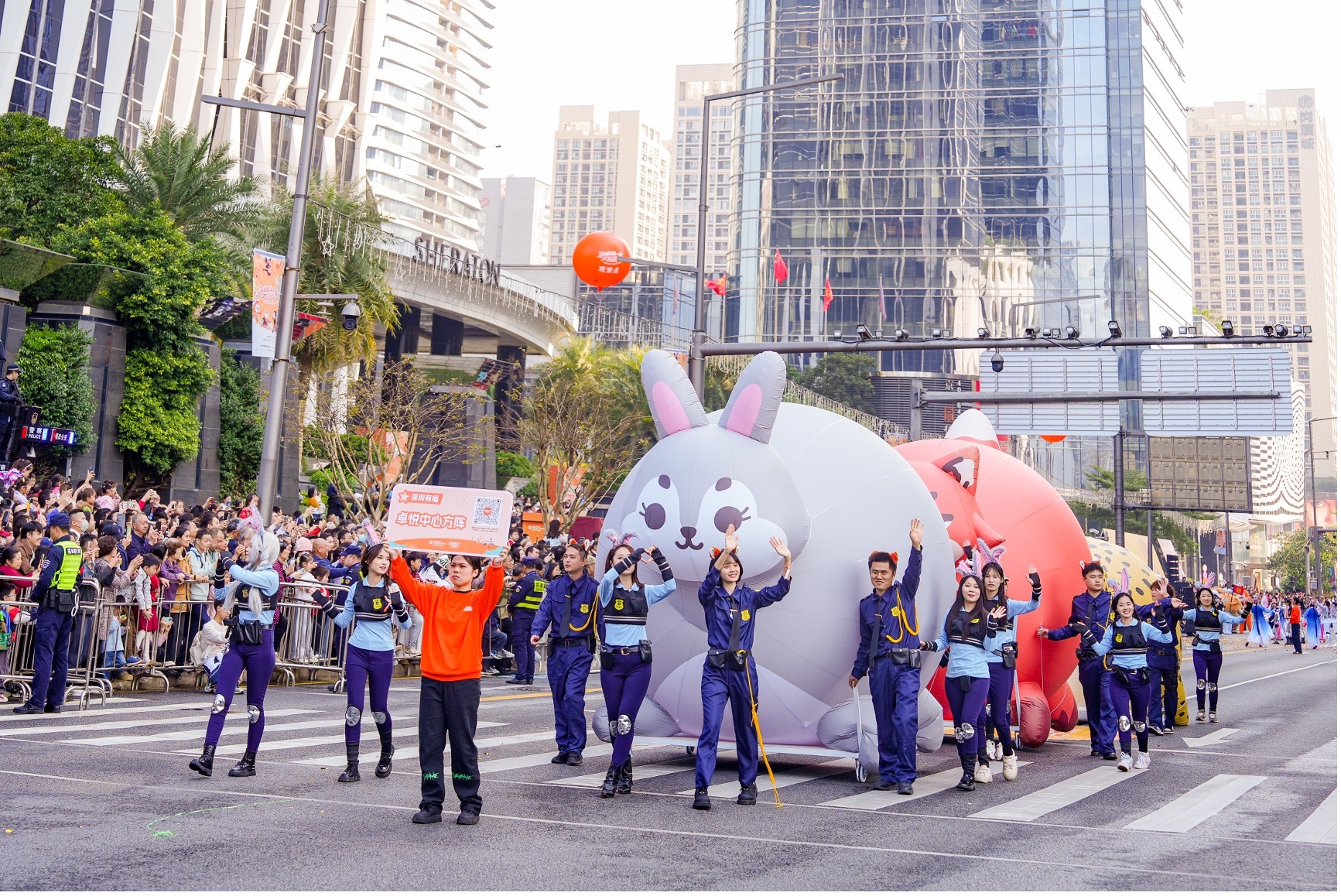 深圳节日大道上的“福田答卷”!2026深圳首场城市盛典四海一家大巡游活动精彩绽放