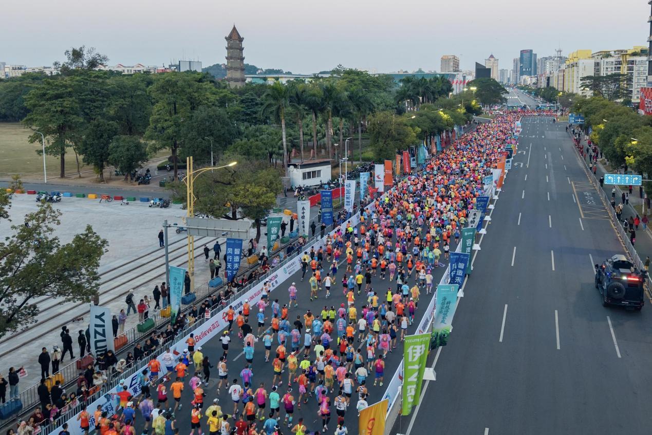 1.8万人齐跃容桂！2026顺德容桂环岛马拉松刷新多项赛会纪录