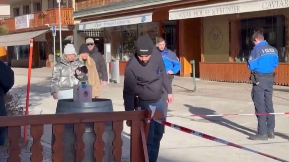 瑞士酒吧爆炸，青少年伤亡居多