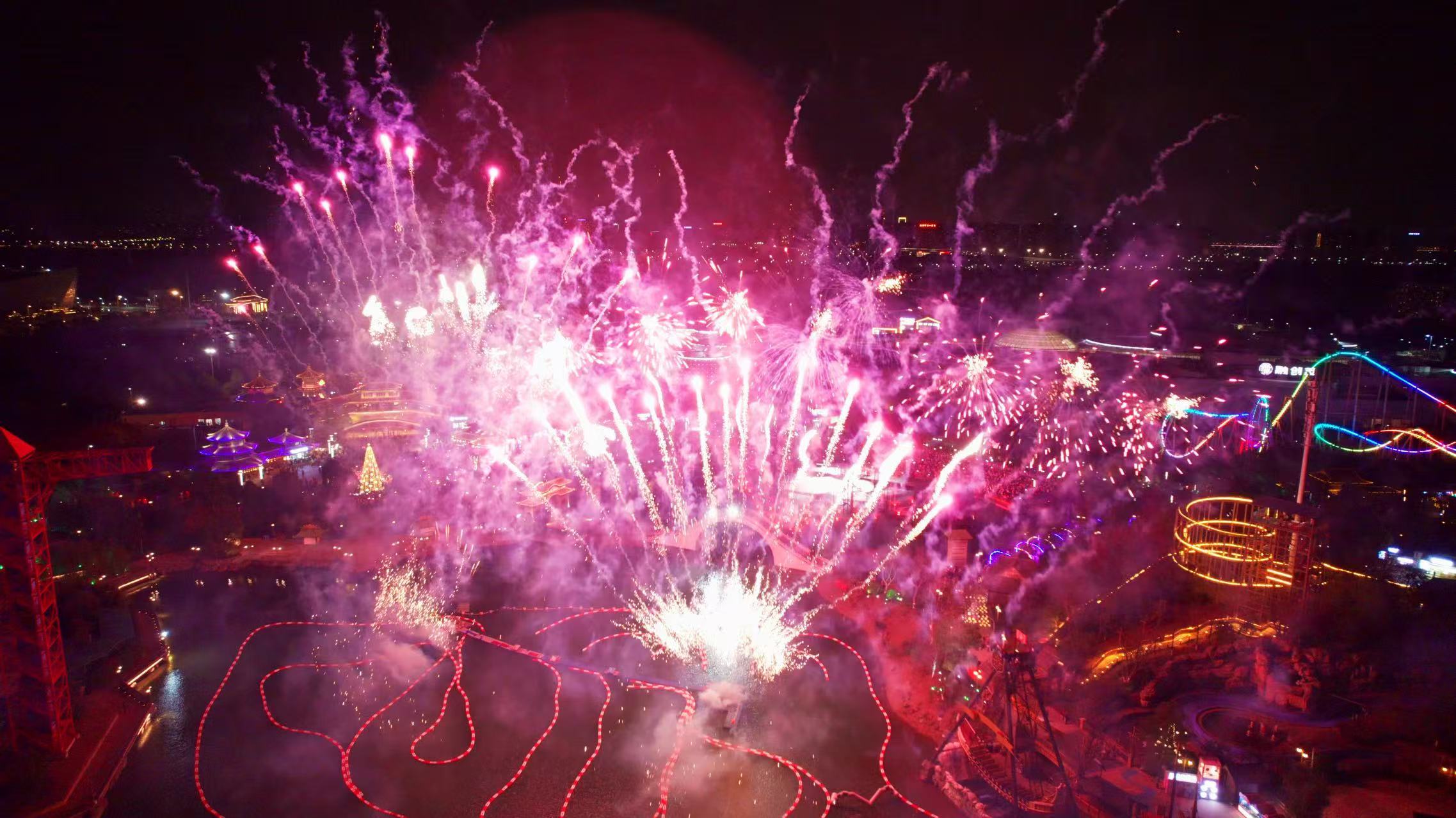 南昌融创乐园烟火晚会