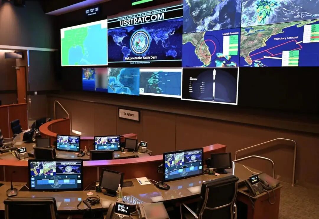 唐驳虎:美军突袭委内瑞拉,特朗普演都不演了