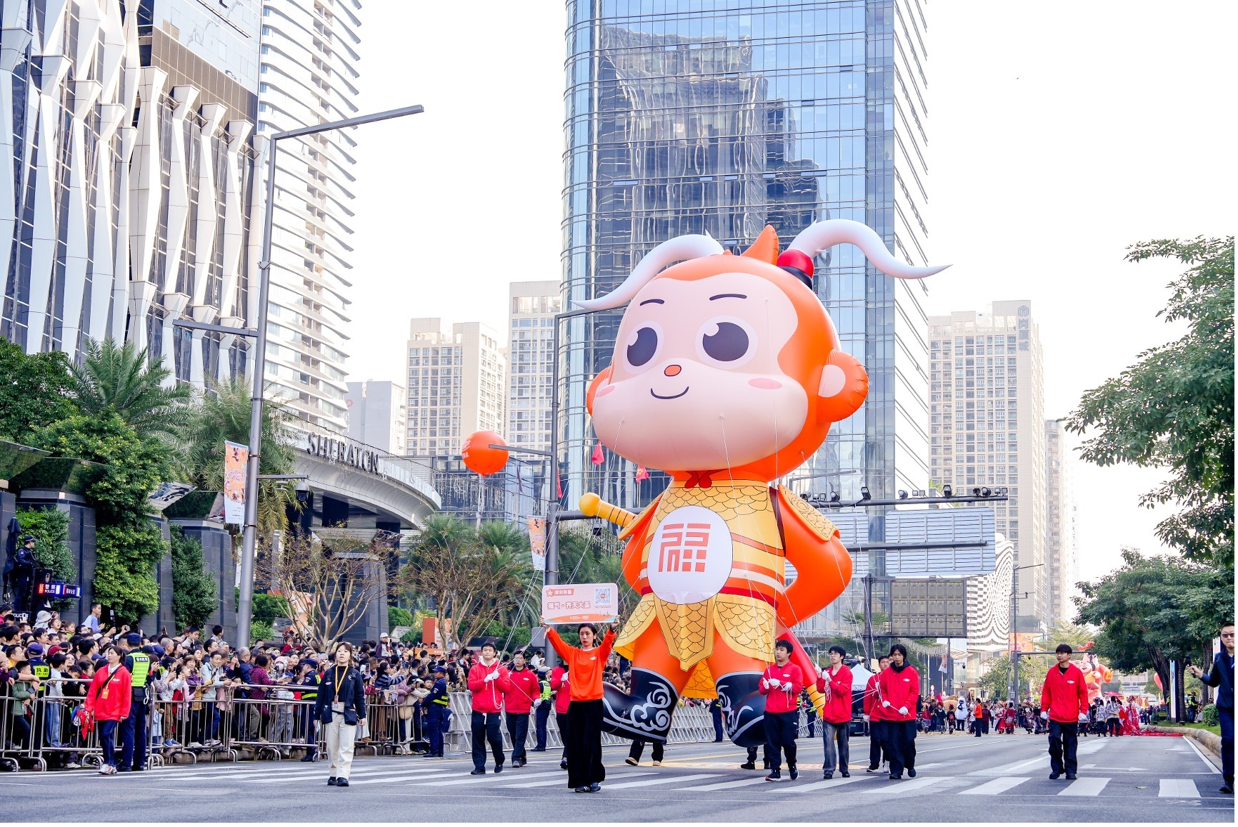 深圳节日大道上的“福田答卷”!2026深圳首场城市盛典四海一家大巡游活动精彩绽放