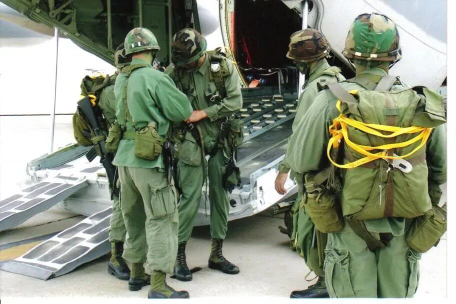 唐驳虎：一夜变天？美军抓住马杜罗后，真正的博弈才刚刚开始