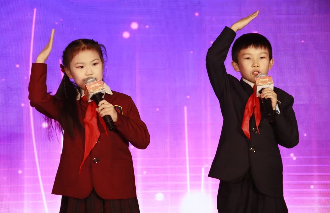 长春小学生的新年梦想——用歌声倡导让座文明