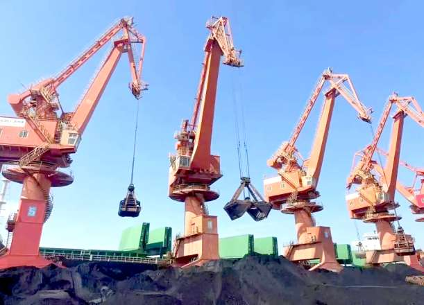 山东港口滨州港铁精矿运量突破200万吨