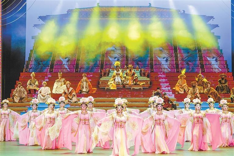 2016版舞剧《丝路花雨》剧照