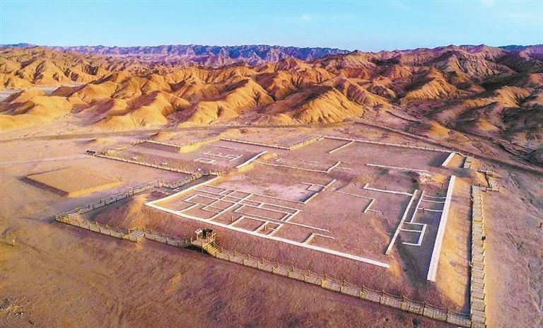 敦煌悬泉置遗址　本版图片均为资料图