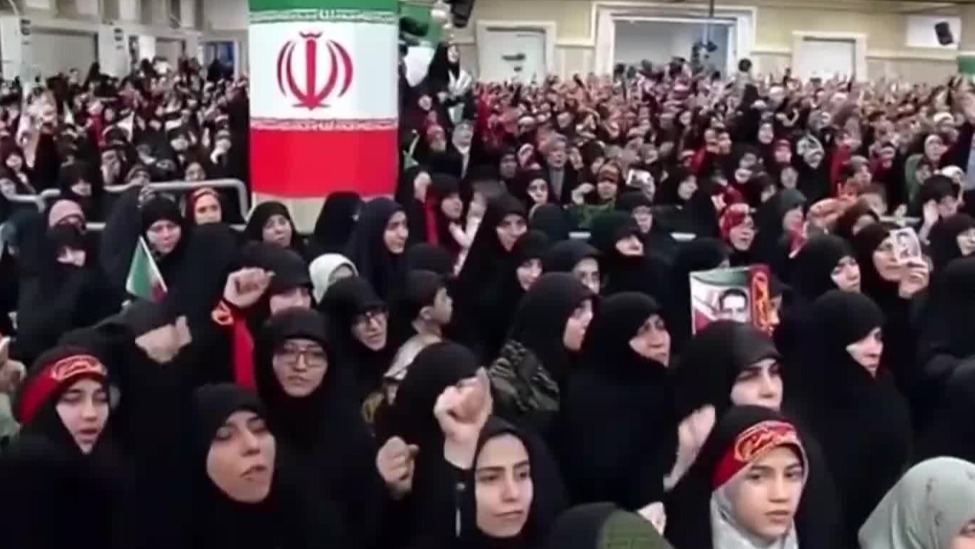 哈梅内伊：部分骚乱分子通过破坏公共财物来取悦别国总统