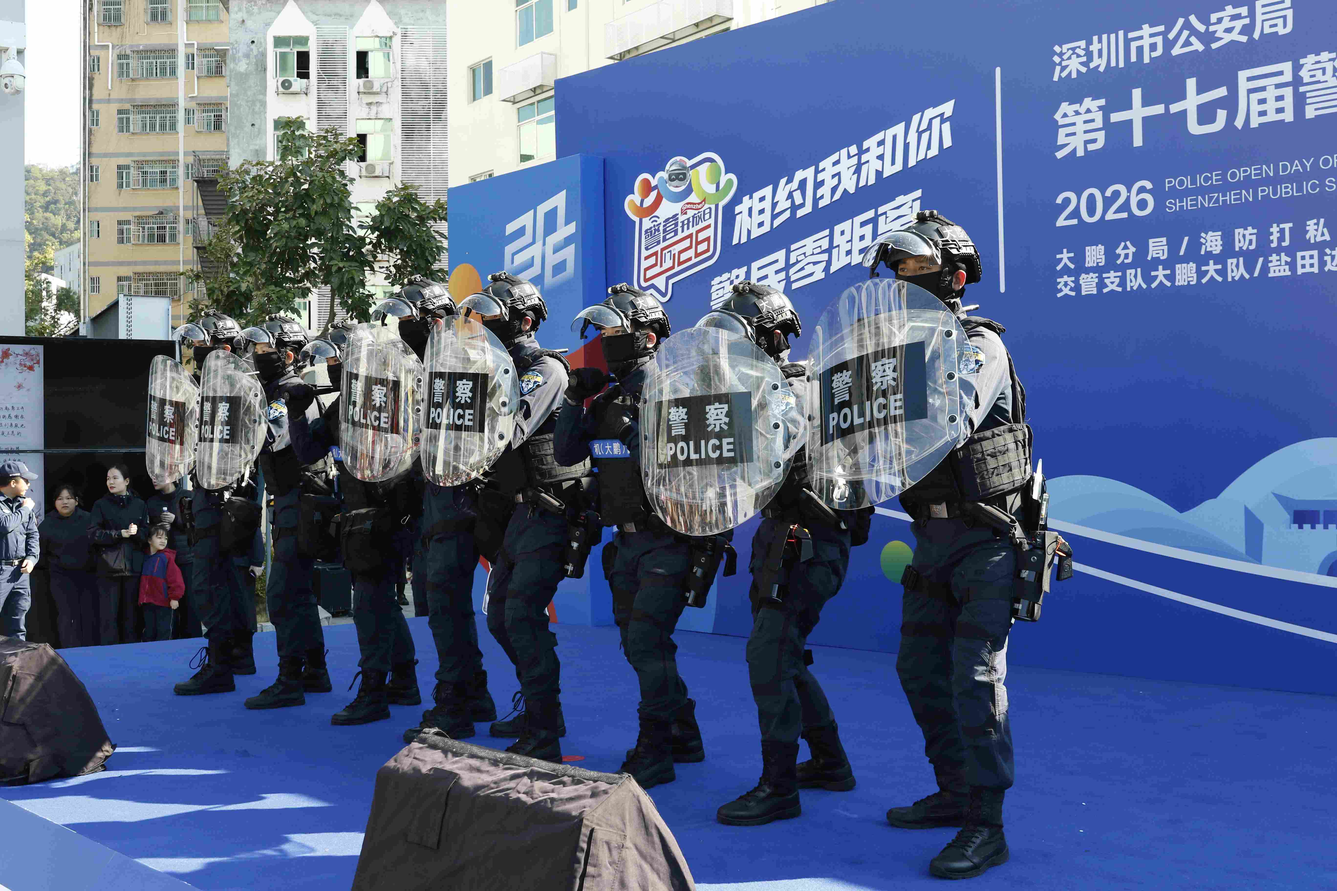 深圳少年警营:“三位一体”教官体系构建青少年教育新标杆