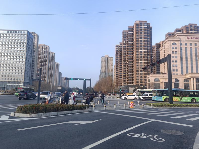 地铁沿线“微改造” 增添民生“小确幸”