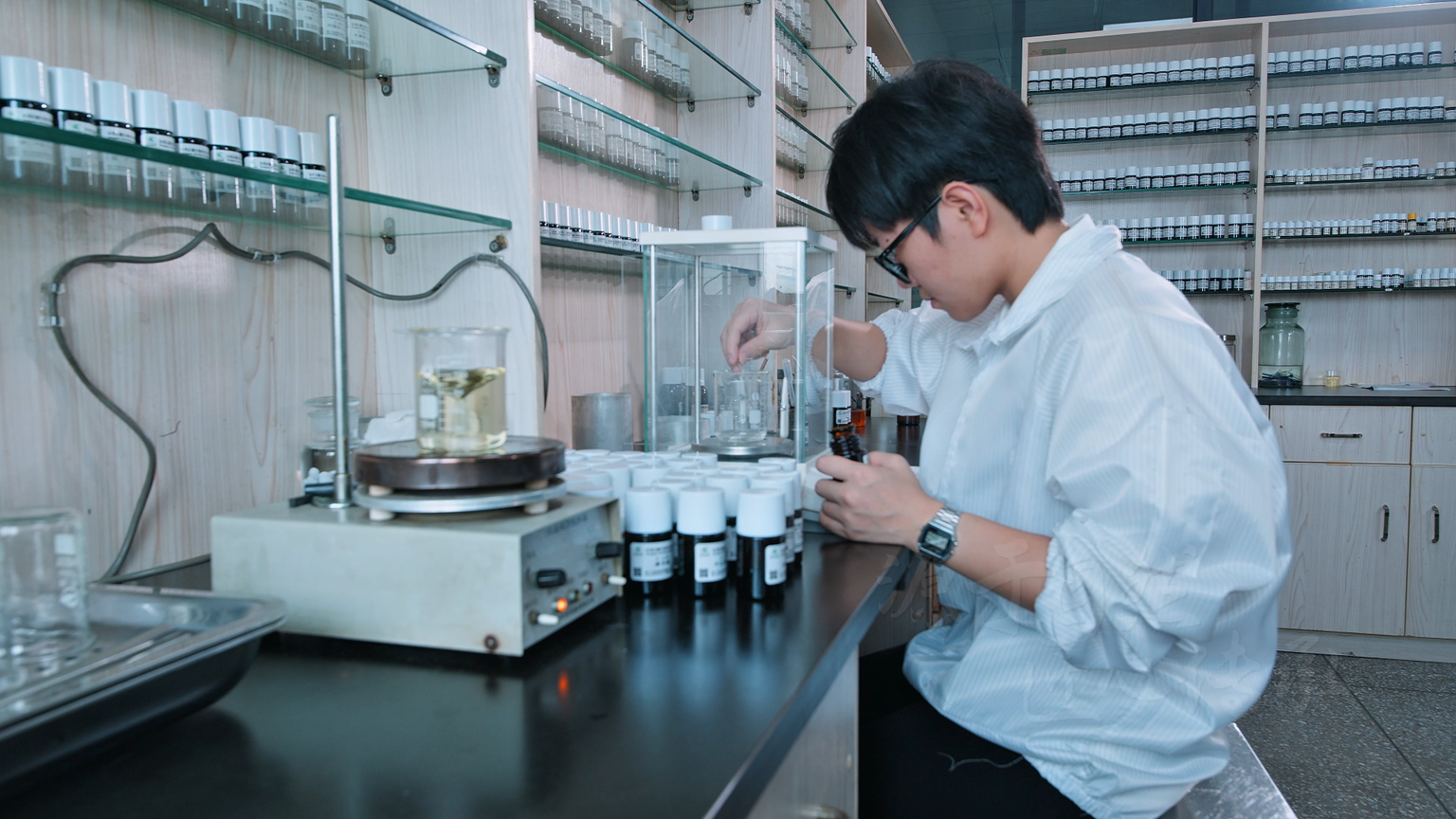 纪馨生物：致力于成为中国日化香精行业专业服务商