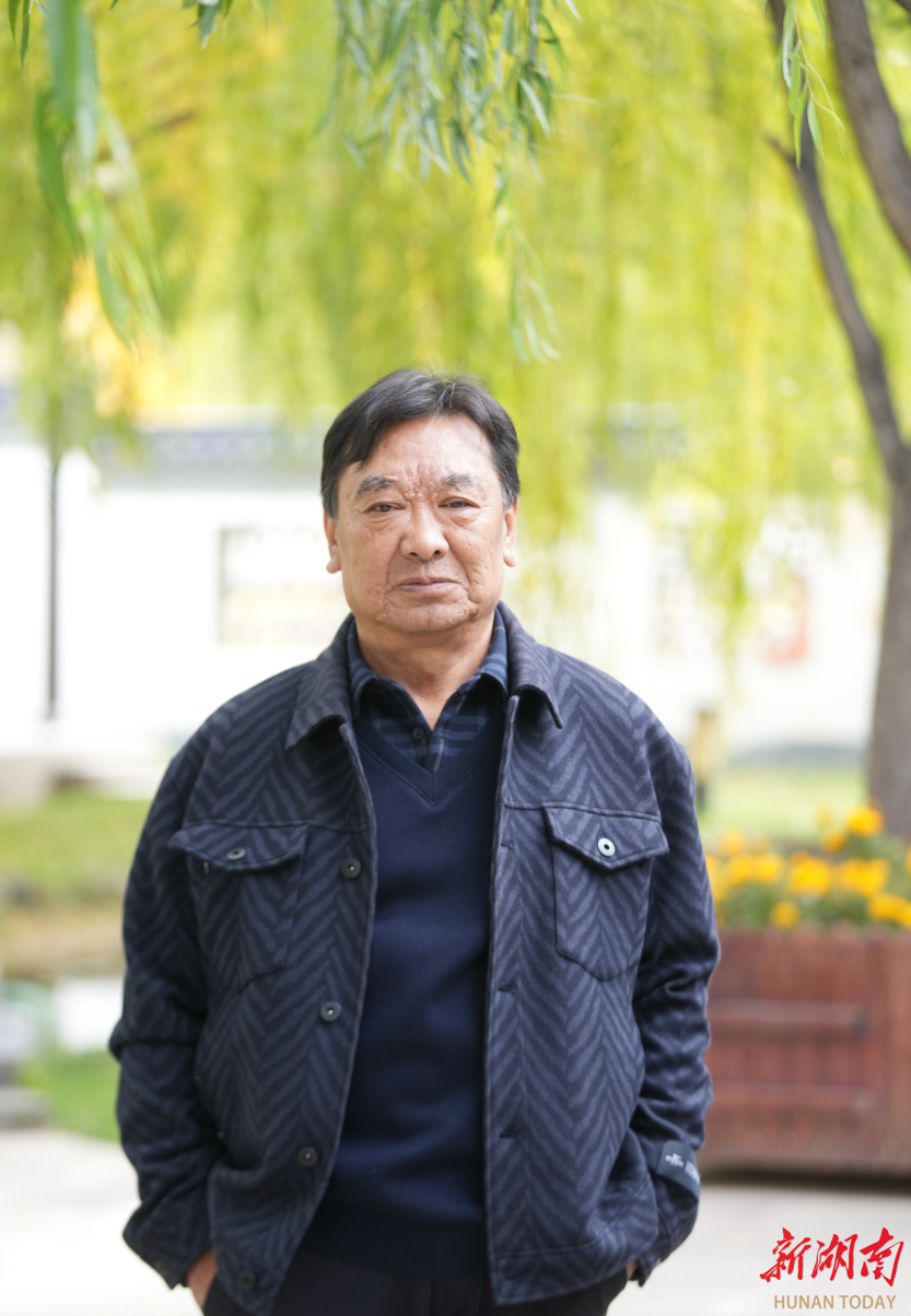 楹联中国行㊻丨两地一家赏明月 千程咫尺歌春风