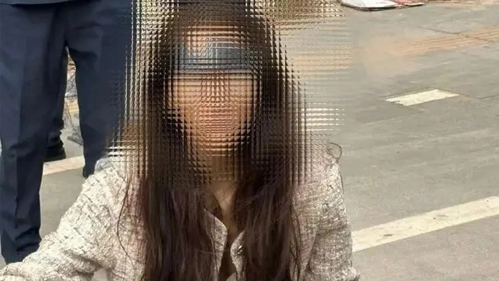 流落柬埔寨街头女子，冰毒和K粉检测均呈阳性，家人今日前往柬埔寨接其回国