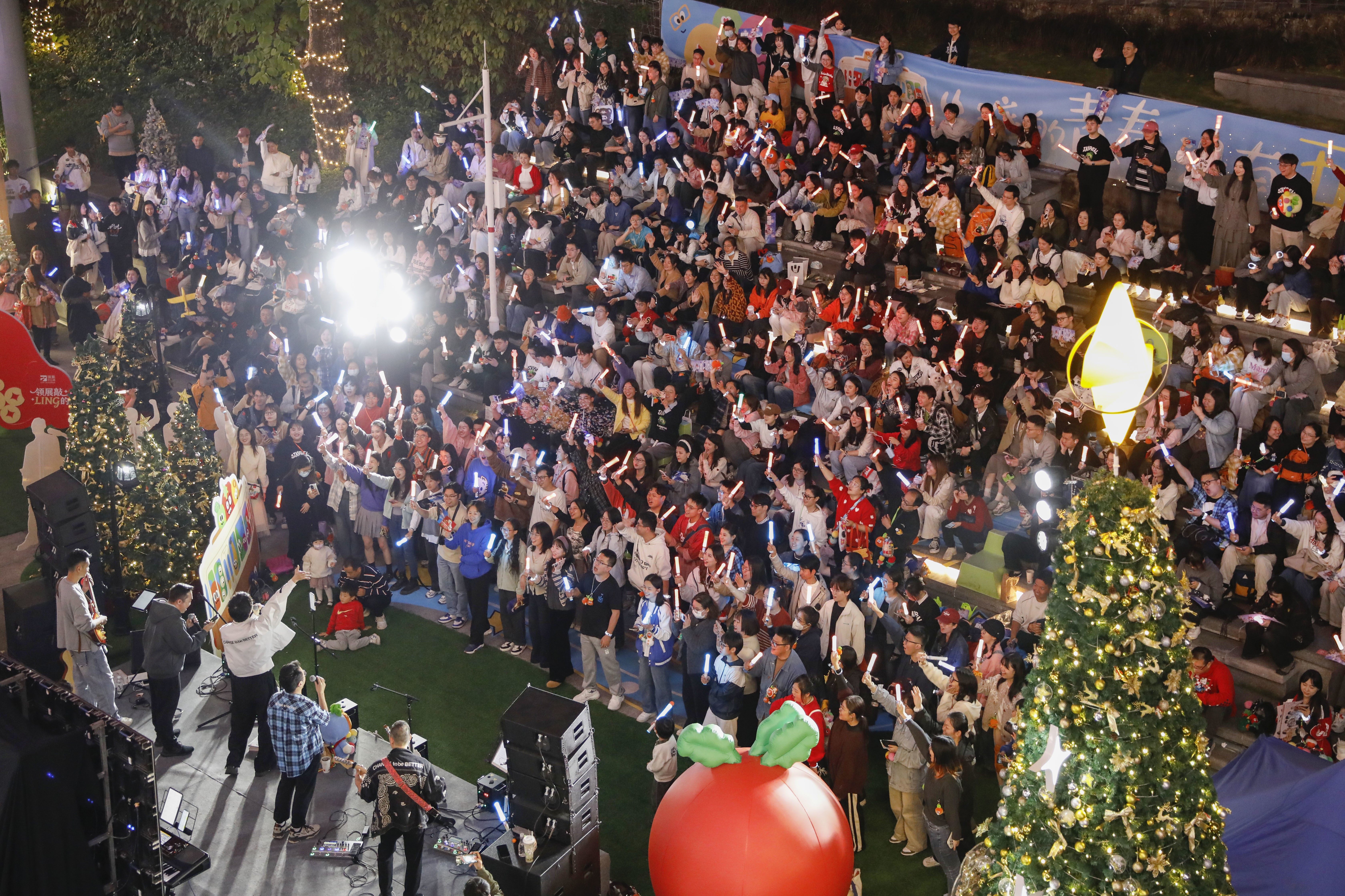 “马”住2026 ——福田区元旦春节系列活动欢乐开趴