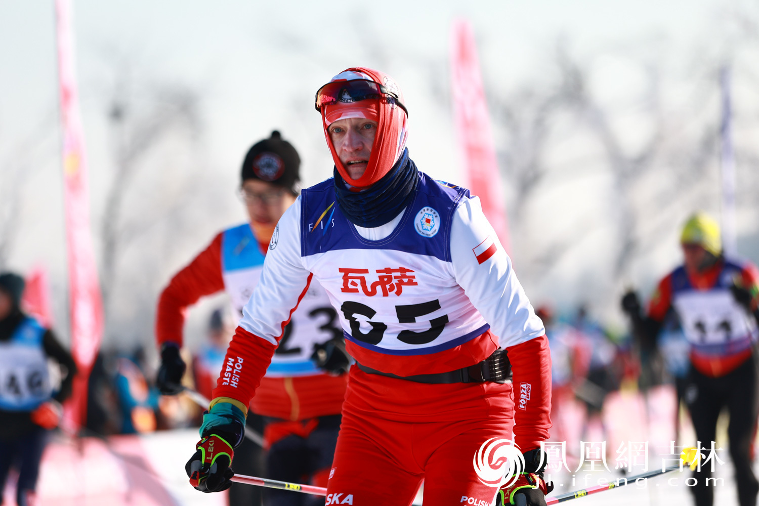 图集|雪上飞驰！第24届中国长春净月潭瓦萨国际滑雪节燃爆开赛