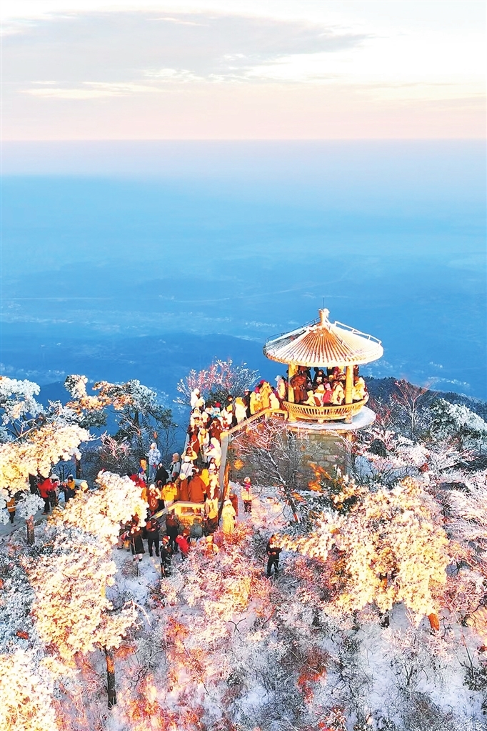 冰雪“热” 人气旺!庐山元旦假期闸机客流同比增长443.27%