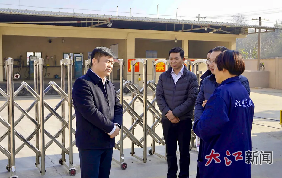 新余市渝水区委副书记、区长郭峰督导安全生产工作（图）