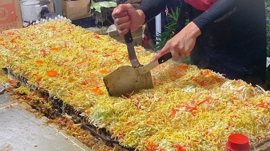 满满全是料的煎饼看起来怎么样？