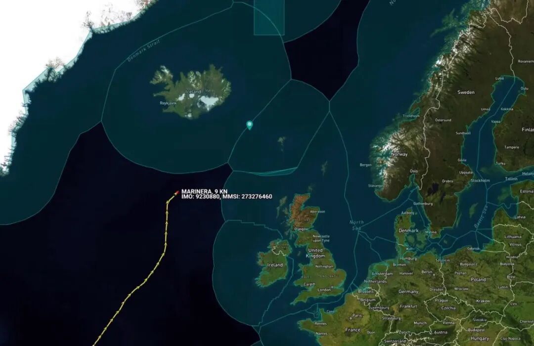 唐驳虎:特朗普先掳马杜罗,后抢俄油轮,揭示了这几个残酷真相