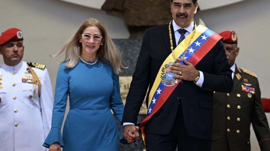 马杜罗被活捉，老婆也被带离委内瑞拉！美军行动为啥如此丝滑？