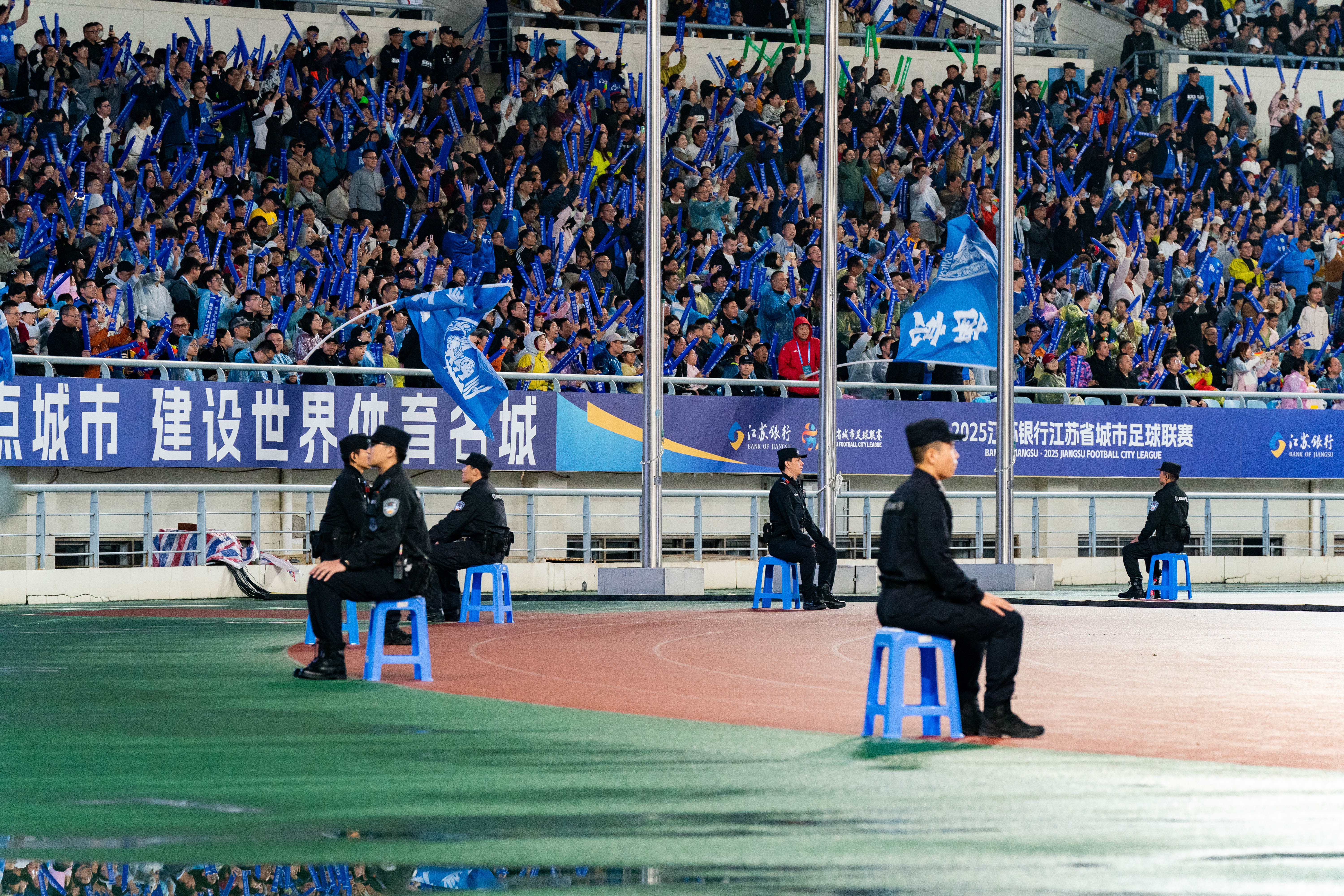 南京公安：以现代警务护城市安宁