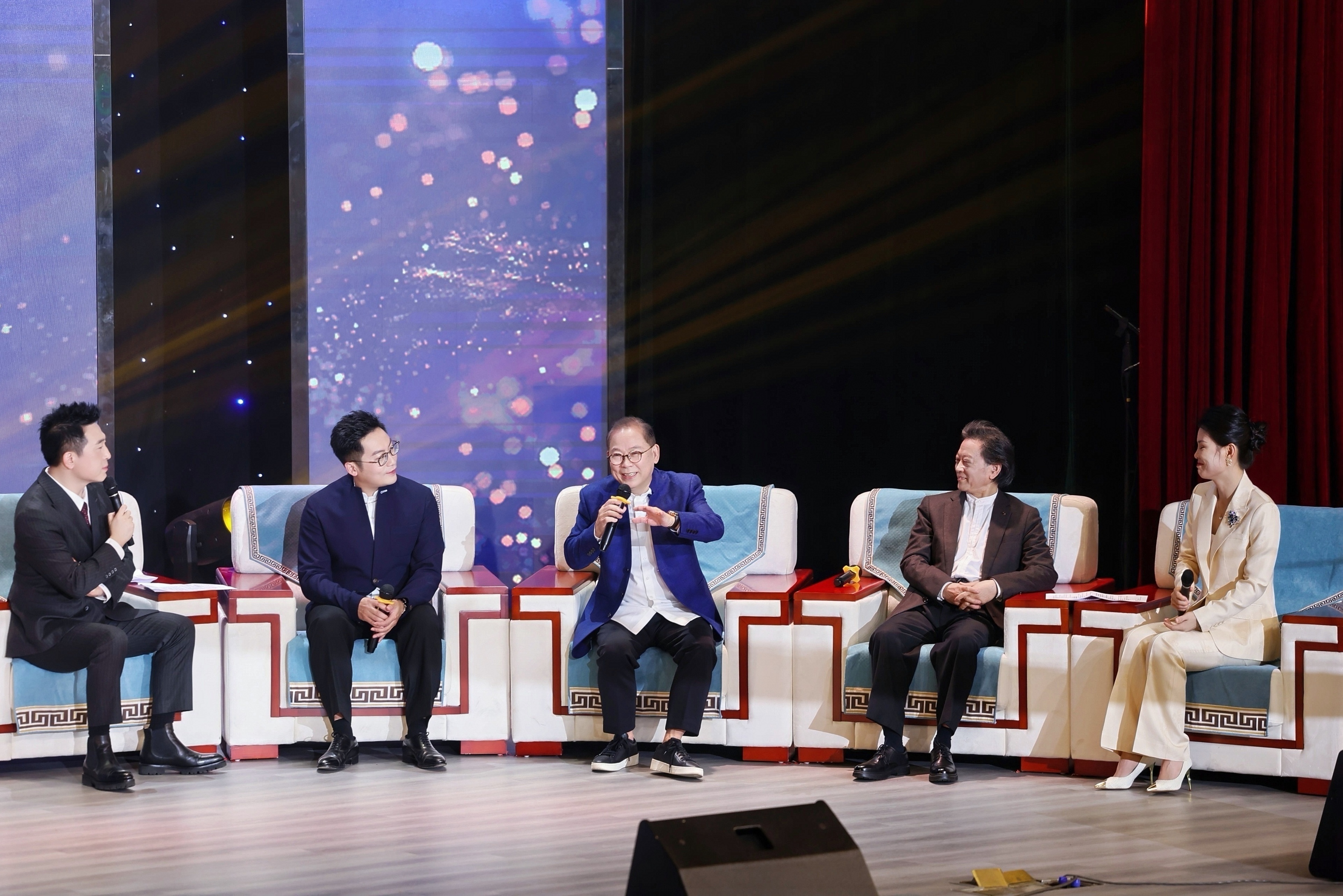 赓续中华音乐文脉，凝聚民族精神力量——“我的中国心”公益音乐会隆重举行