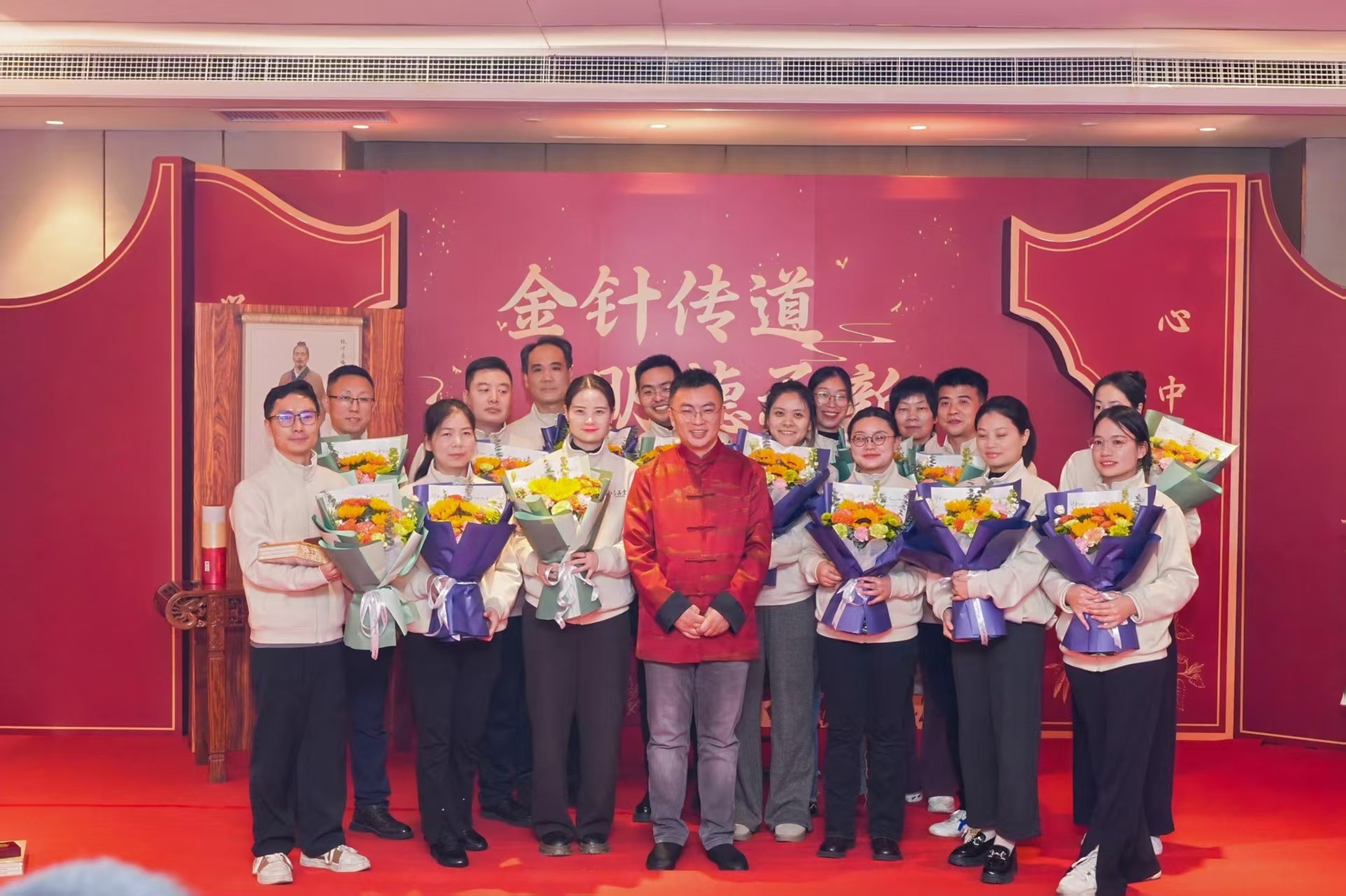 金针传道 明德承新——2026年乙真堂项金明医生收徒仪式圆满举行